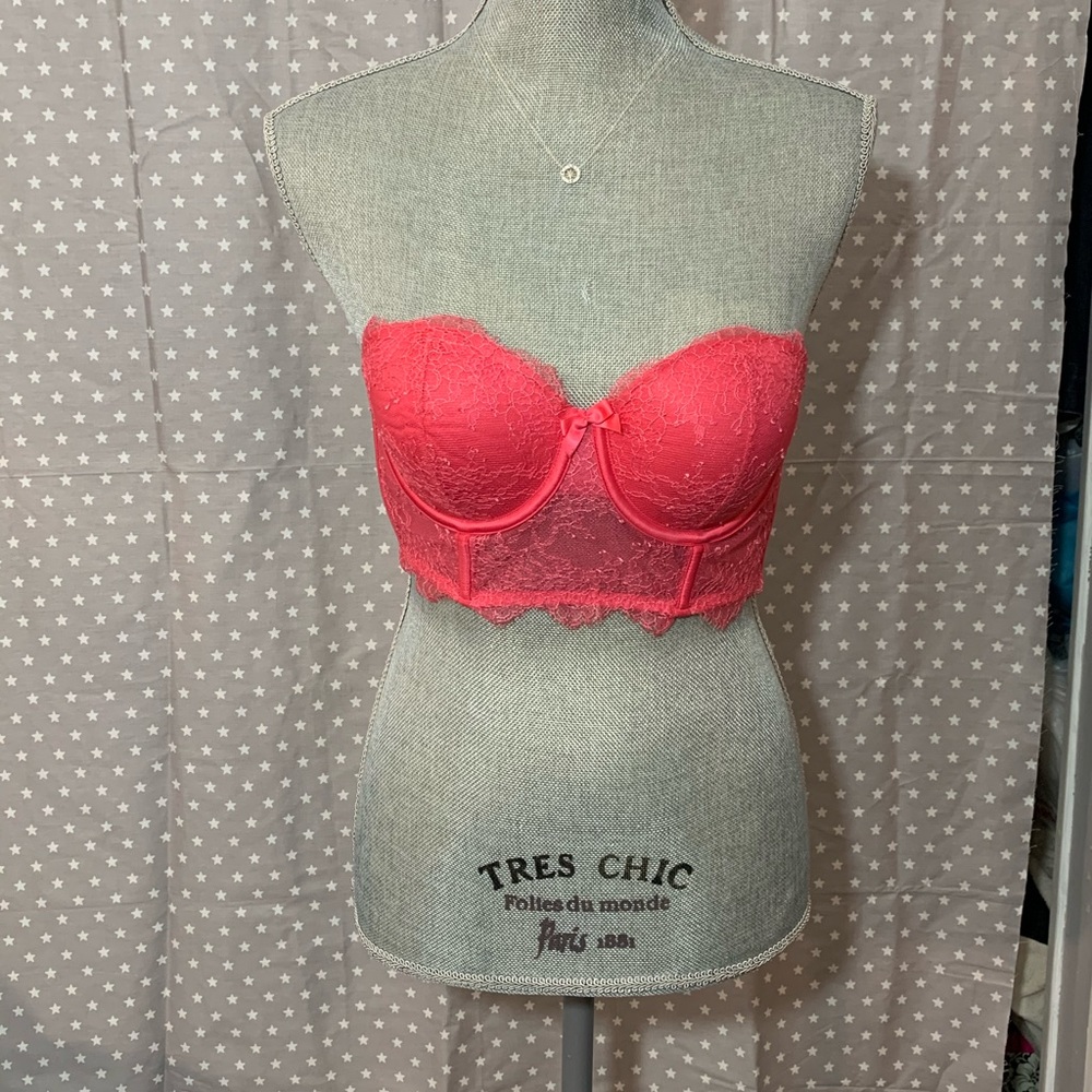 VICTORIA’ SECRET Pink Lace Bustier Bra